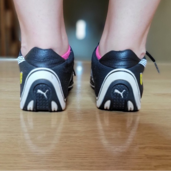 Puma future cat Ferrari Black & White. - Picture 2 of 9